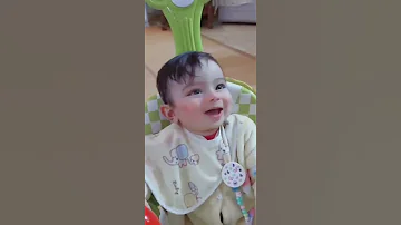 احلى نغمة طفل صغير 