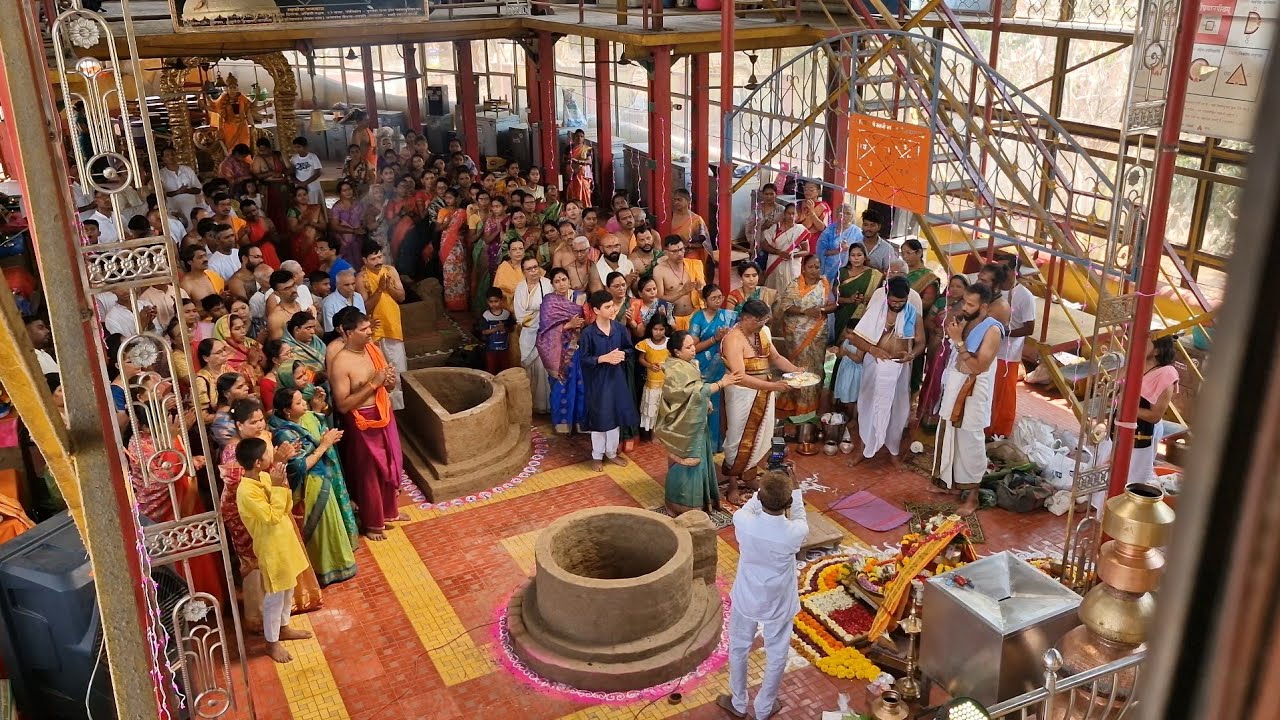 84 पोर्णिमा पाद्यपूजा समाप्ती निमित्त दत्तयाग || गुरूपंचायतन संस्थान श्री स्वामी समर्थ संप्रदाय वाडी