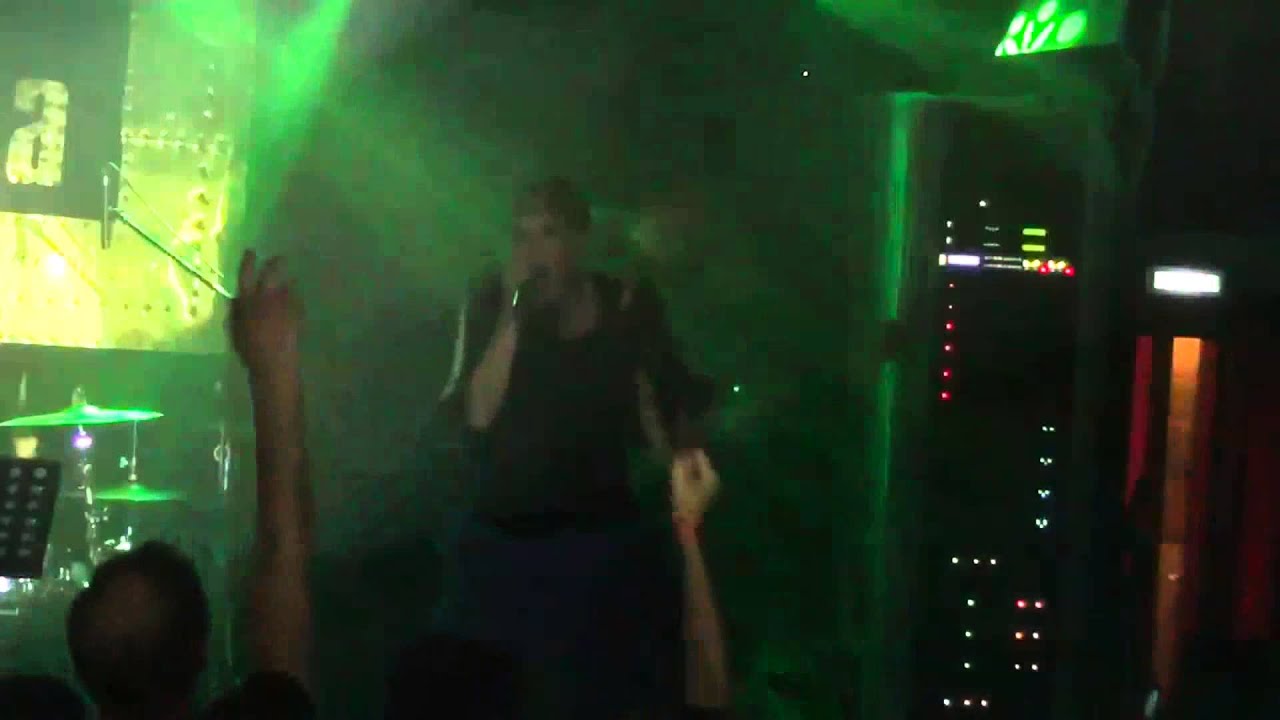 Линда - Владивосток (2.10.2012) клуб Фабрика "Марихуана"