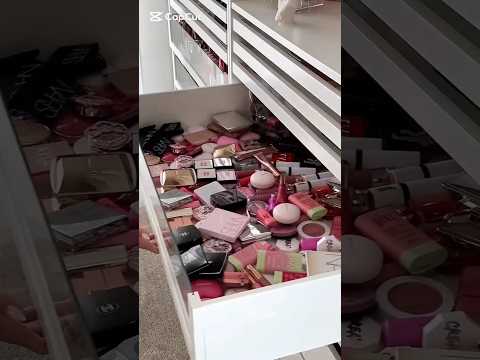 ترتيب المكياج ابلور لايك بدون موسيقى
