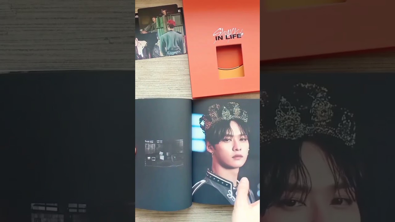 Stray kids IN LIFE a ver unpacking