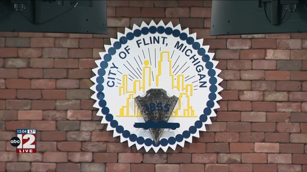 Flint City Council meeting to discuss budget - YouTube