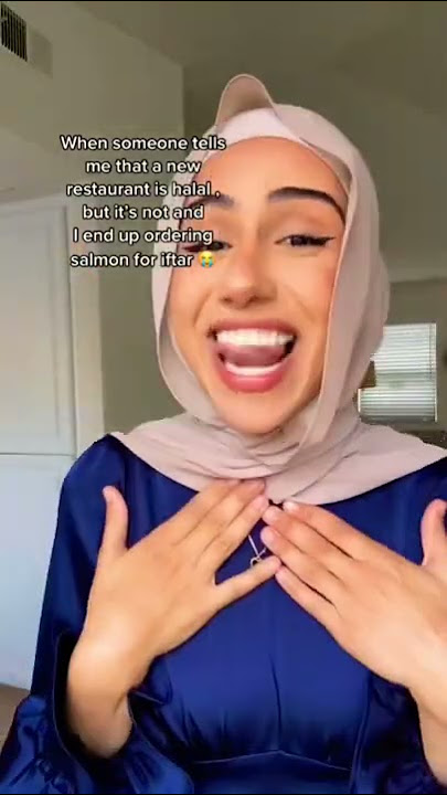 ZABIHA HALAL😭OR BISMILLA🙊 #ramadanmemes #iftar #muslimtiktok #muslimmemes #halal #muslimah #viral