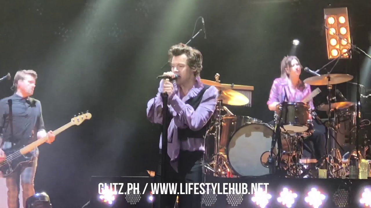 Harry Styles in Manila Opening Song - “Only Angel”