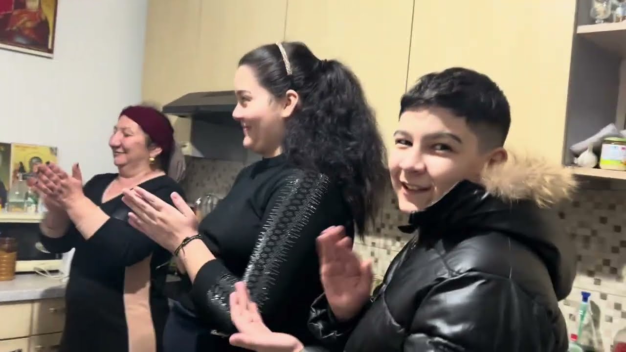 La mulți ani tată! Am spionat o pe Olga  de la Strehaia ? 