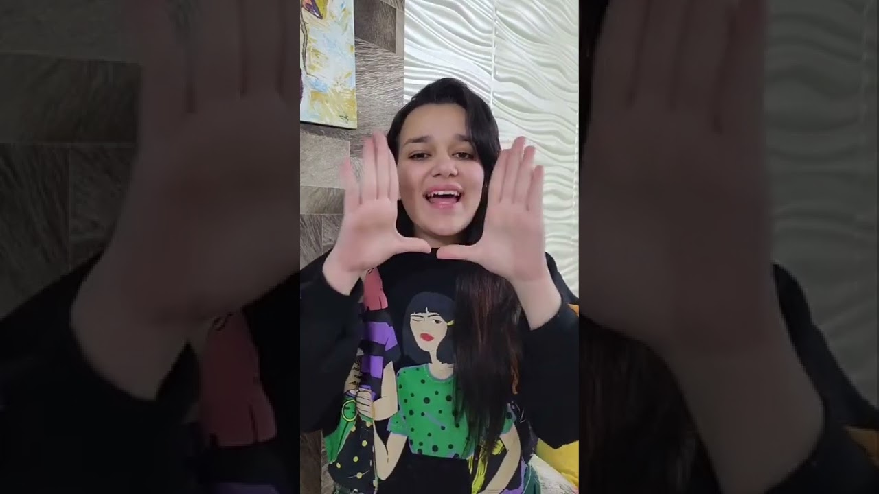 ترنيمة يوم الميلاد بالغه الاشاره 🤟جومانا ماجد