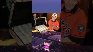 Mattress Mack Bets $516K to Win $13 MILLION! #shorts #mlbplayoffs