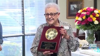 Cendera Bank honors employee for 60 years of service