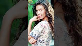 Thalia aka Marimar in the 90s.