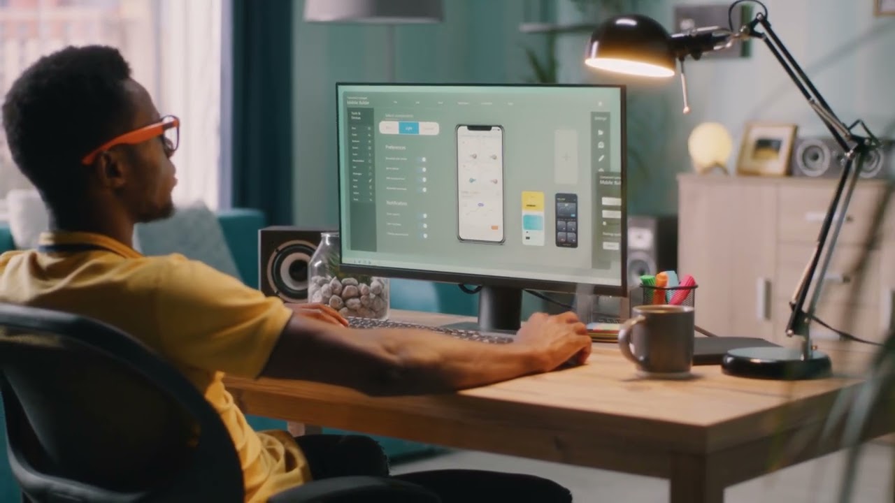 4K Worker Man | Computer | Screen | Working From Home | Free Stock Video Footage [ No Copyright ]