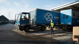 Autonom gesteuerte Rangierhilfe für Lastwagen