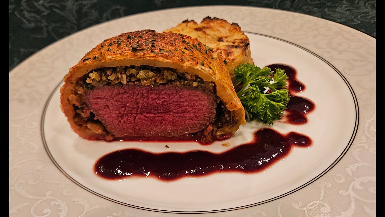 Delicious & Easy to Make BEEF WELLINGTON. How to Cook Perfect Every