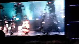 Rock in Rio Madrid- Rihanna (disturbia) Rock in Rio Madrid- Rihanna (disturbia)