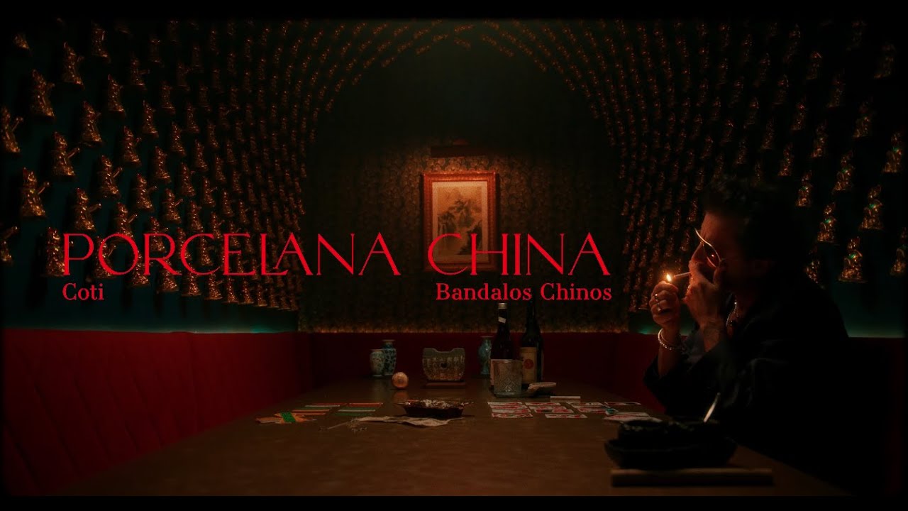 在 YouTube 上观看 COTI, @BANDALOSCHINOS: "Porcelana china" (videoclip oficial) 在 YouTube 上观看 COTI, @BANDALOSCHINOS: "Porcelana china" (videoclip oficial)