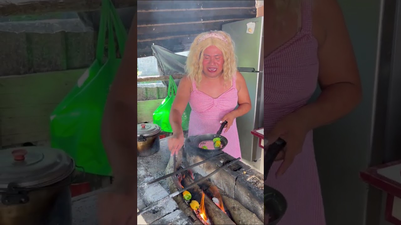 Doña Cata invita a la vecina a comer mojarras fritas😂😂😂