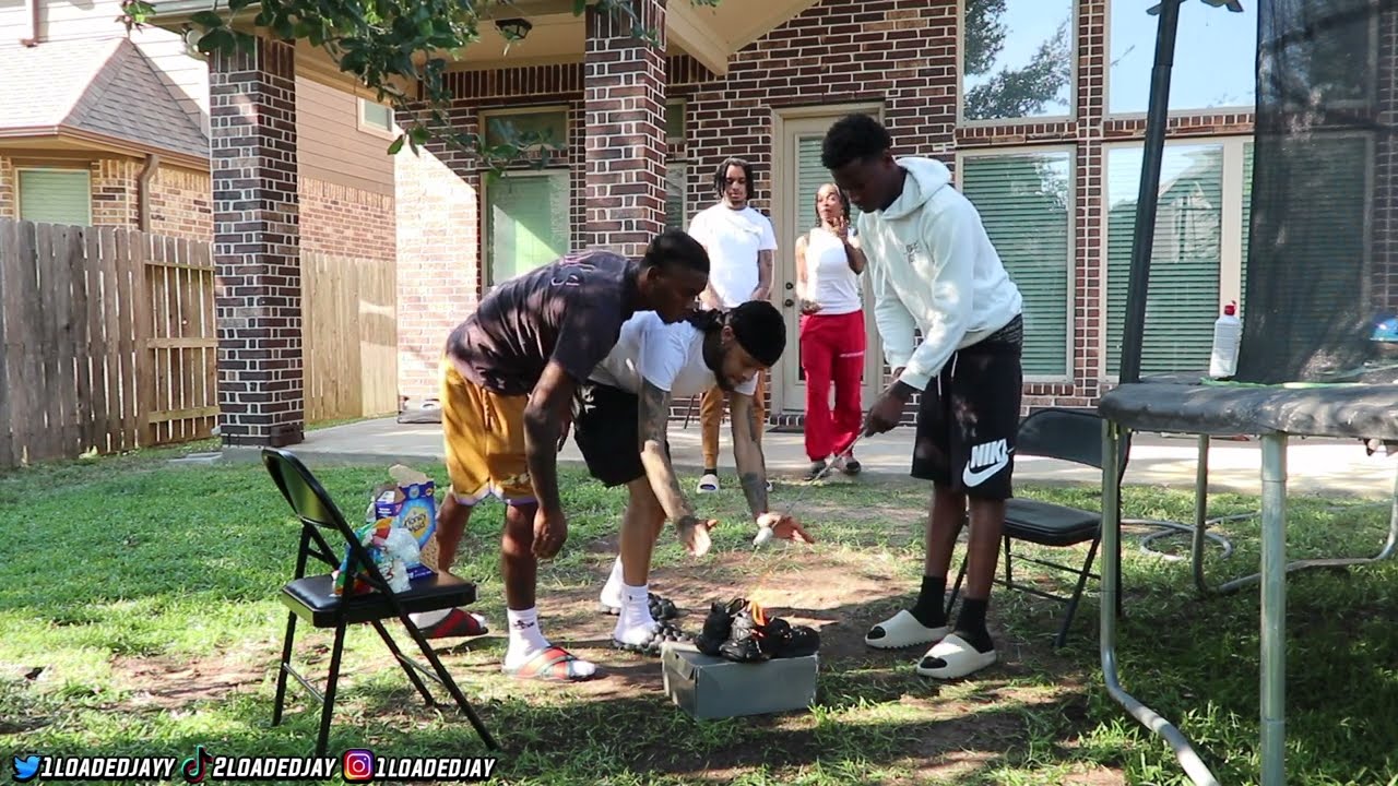 BURNING MY BROTHER BADAZZFLO’S BALENCIAGA SHOES *BACKFIRED￼😡