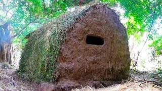 Primitive Structures Build A Hut with Grass and Mud