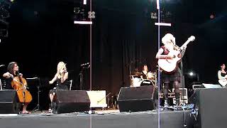 Stephanie Dosen - &#39;A Lily for the Spectre﻿&#39; (Live at EOTR 2007)