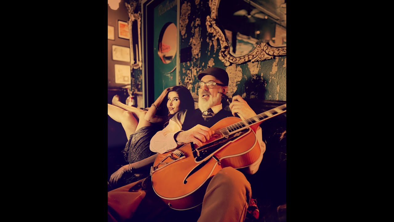 Holiday & Vine Classic Standards/Jazz