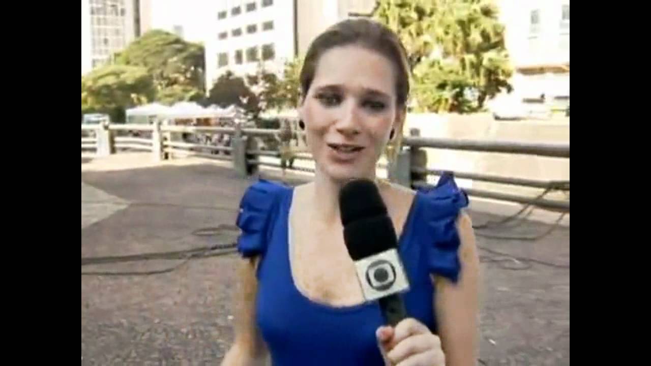 Natalia Ariede - Linda reporter do SPTV Suadinha na materia - YouTube