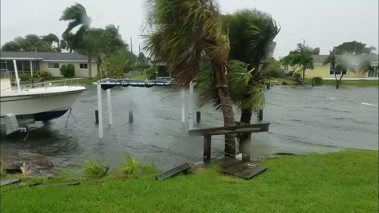Hurricane Ian 9/29 Cocoa Beach 245 PM YouTube