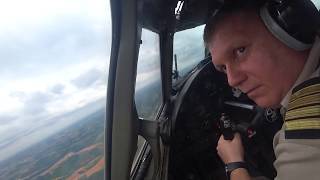 Видео Возвращение с парада, зона ожидания, заход и посадка. Waiting area, approach and landing. (автор: pilotvalerii Валерий Коновалов.)