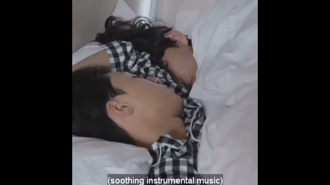 sleepy tae hugs seojun.👀💜