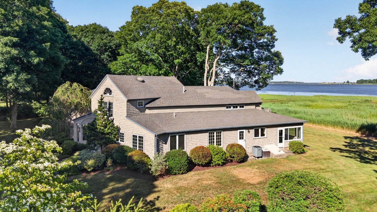 108 Maple Ave, Old Saybrook, CT