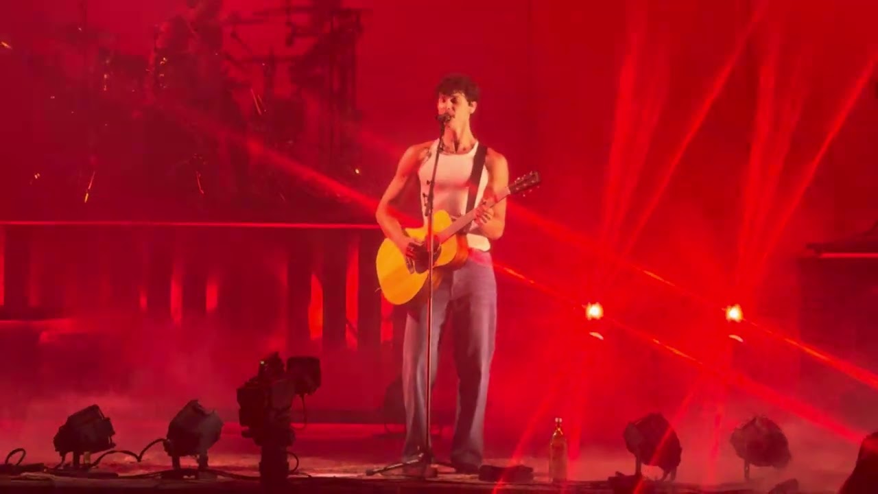 SENORITA  -Shawn Mendes, On the Road Again Toronto Budweiser Stage September 28,2025.