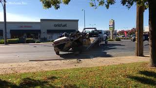 A man died sunday morning (11-12-2017) in single vehicle crash on
standiford avenue, just east of tully road north modesto, california.