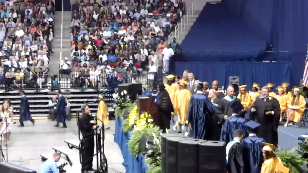 Walnut Hills High School 2013 Graduation "Bs" YouTube