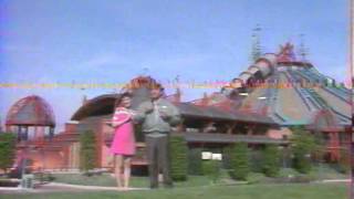 Disney Parade - Autour du Space Mountain - Disneyland Paris
