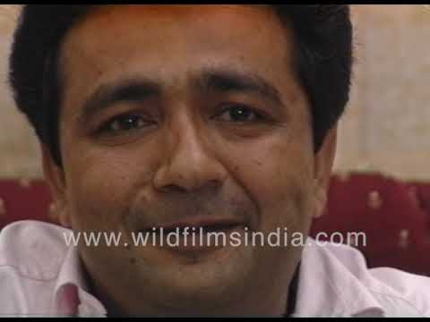 Download Gulshan Kumar at T-Series office: Rare footage of music doyen:""Direction does not need experience"
