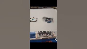 Hurricane vs Duck #hexbugbattlebots #battlebots #hexbugvideos #rc