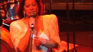 ANGEL PARRA TRIO -LA HORA BOSSA ' SI ME ENAMORO ' CANTA NELLY SANDERS DE CHILE