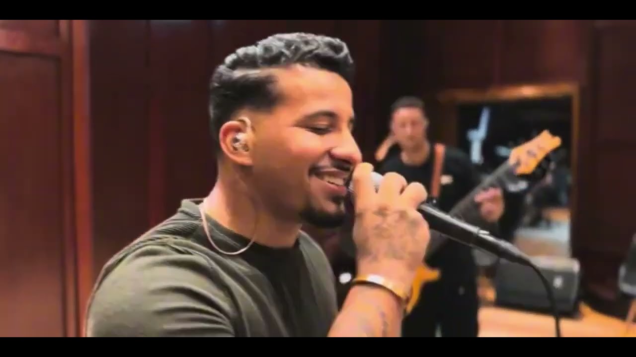 Tu és-  Pagode Gospel (ADORAÊ e Décio Azeredo)