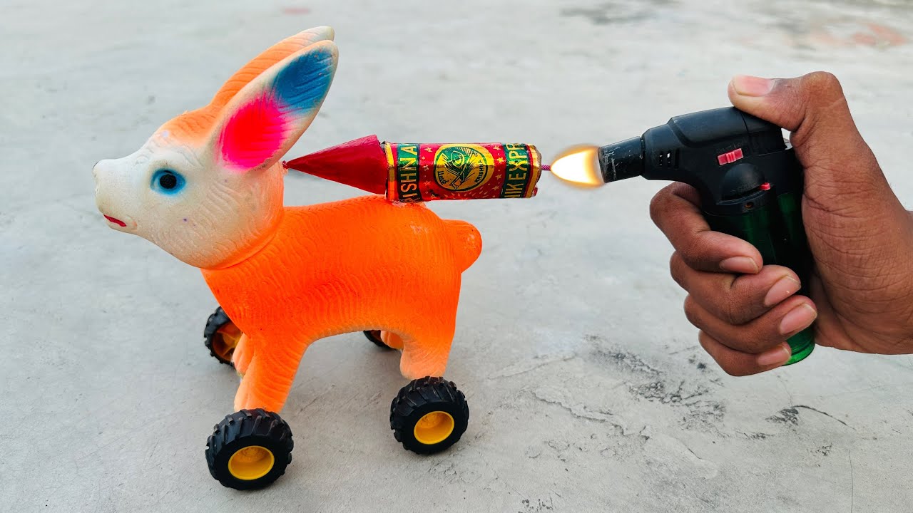 EXPERIMENT: XXL ROCKET RABBIT - YouTube