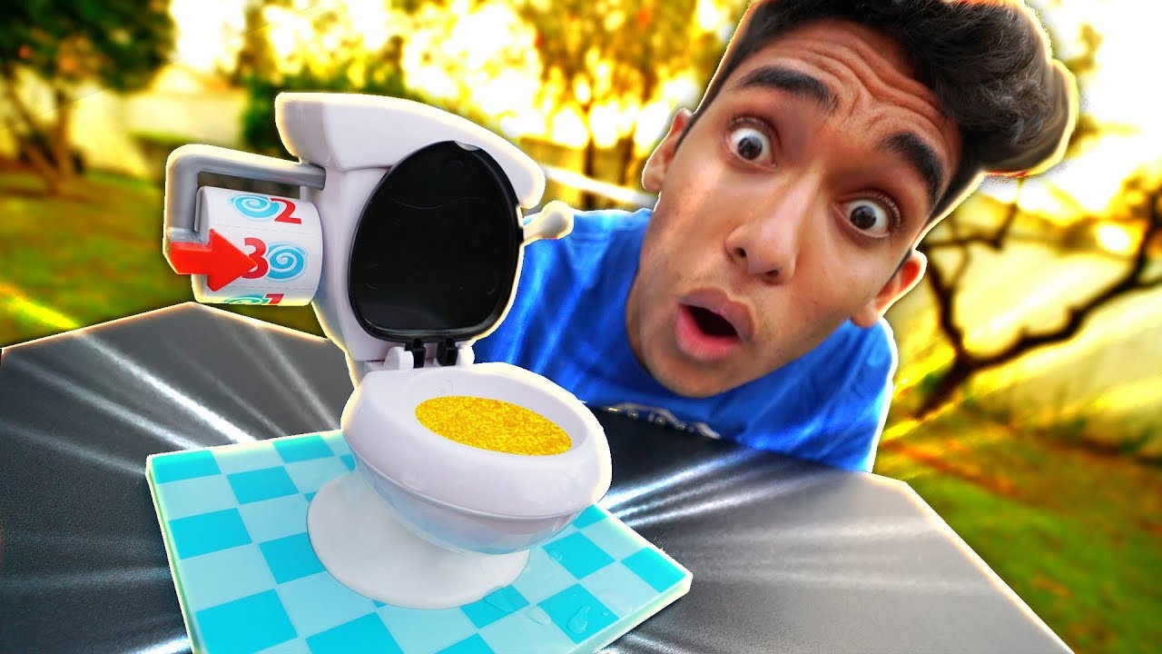 💦🚽 ESSE BRINQUEDO ME FEZ BEBER ÁGUA DA PRIVADA!? ‹ AUTHENTIC › vida real en vivo
