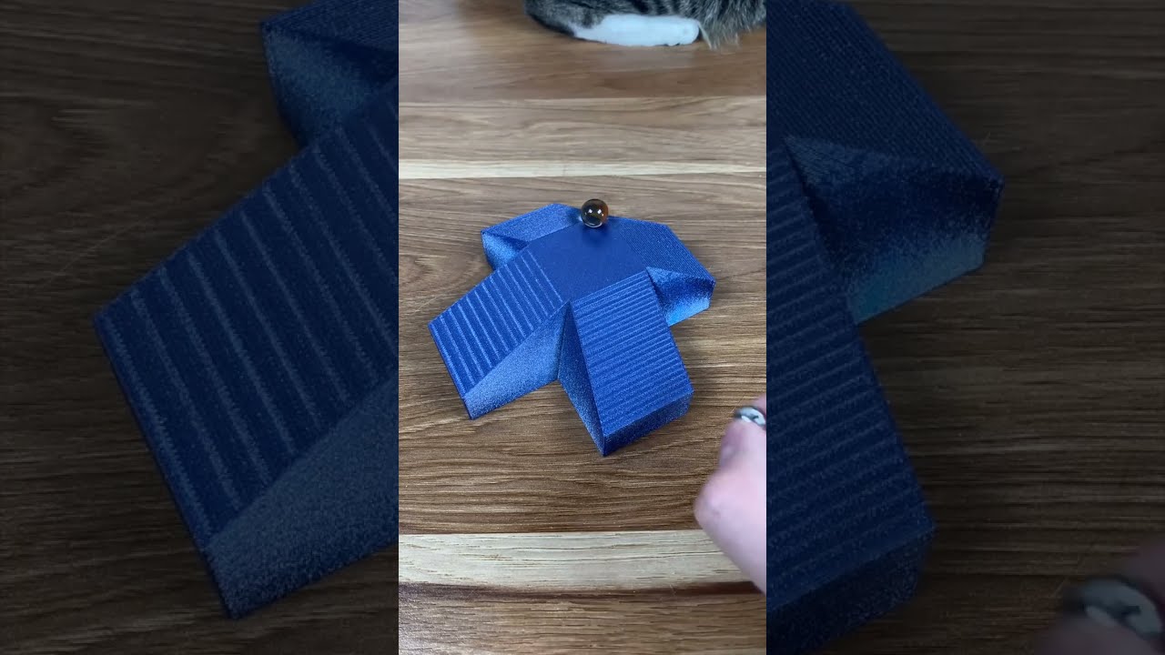 3D Printed Illusion Breaks The Laws Of Physics 