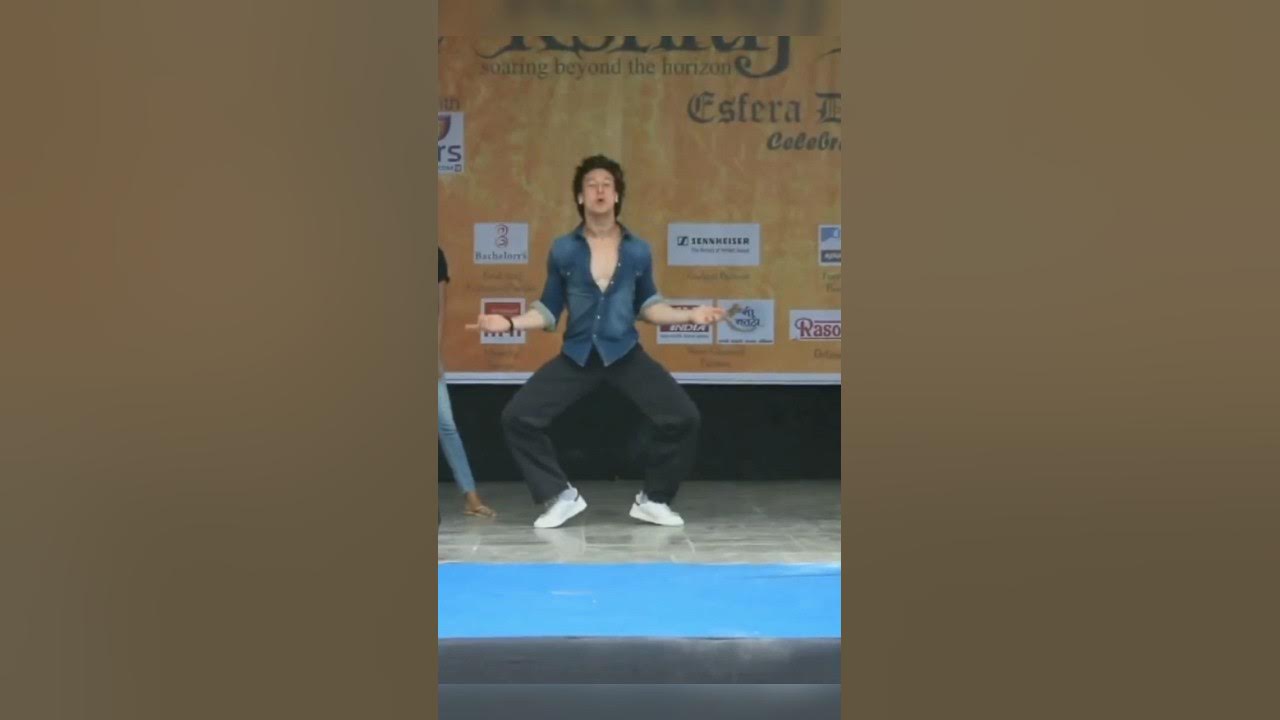 Tiger Shroff Popular Dance Heropanti #tigershroff #dance #shorts #short Tiger Shroff Popular Dance Heropanti #tigershroff #dance #shorts #short