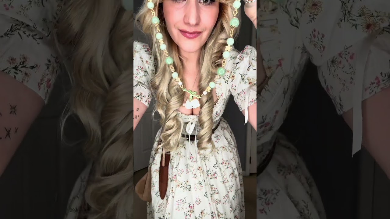 a cottage core witch look for the renaissance festival! #cosplay #witch #rennfaire