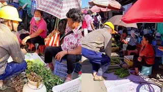 Ayi pretends to be a migrant worker and goes to the market to borrow money. The kind-hearted big si