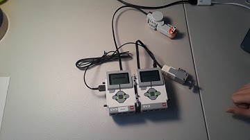 Daisy Chain 2 EV3 Bricks