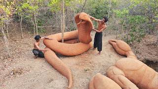 2 Men Build Most Beautiful Snake Mud Near Scorpio In Jungle