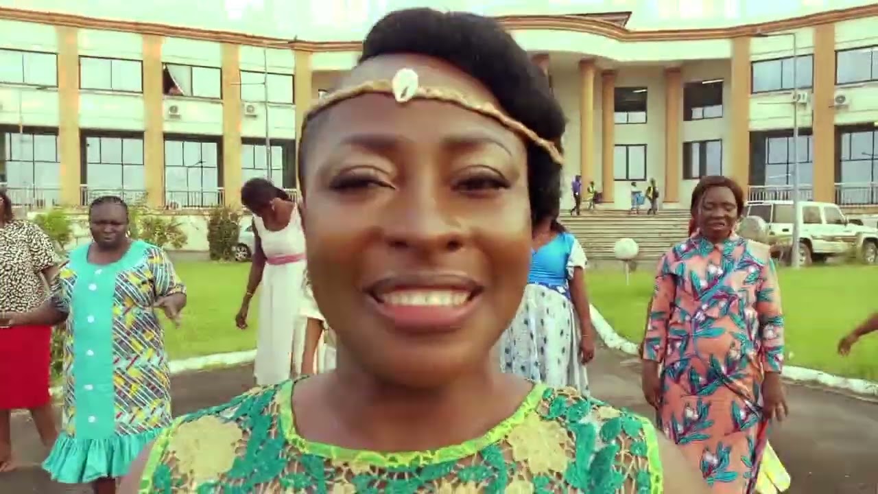 NADÈGE NZIENGUI CLIP OFFICIEL MWANA DJIAMI