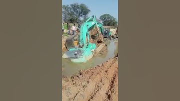 Excavator stuck in mud Kobelco #Shorts