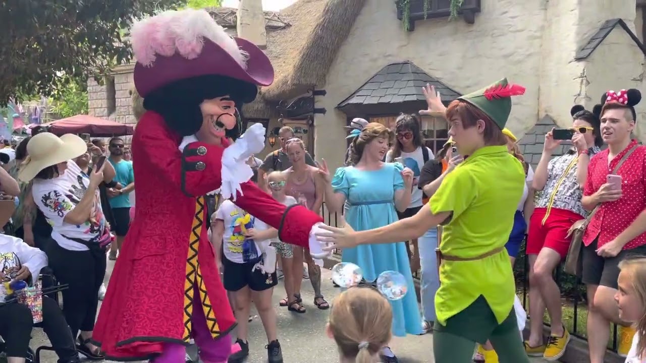 Intense Rock Paper Scissors Battle between Peter Pan and Captain Hook! // Disneyland