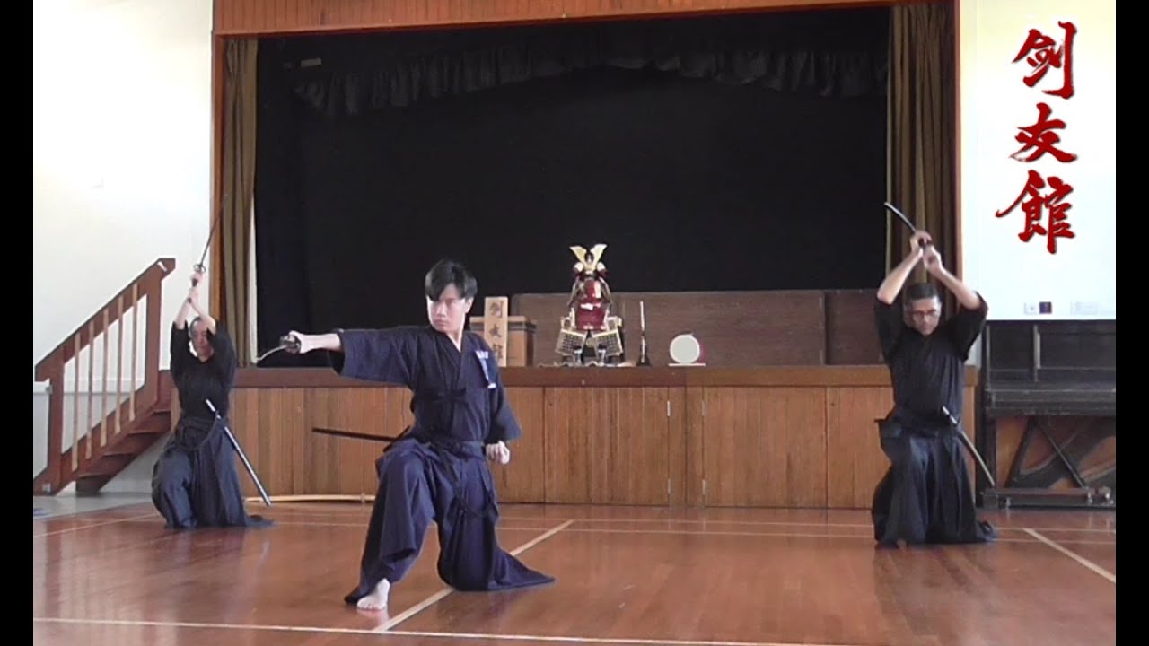 英国剣友館道場 2025/05/11 無段者剣士 端午居合稽古