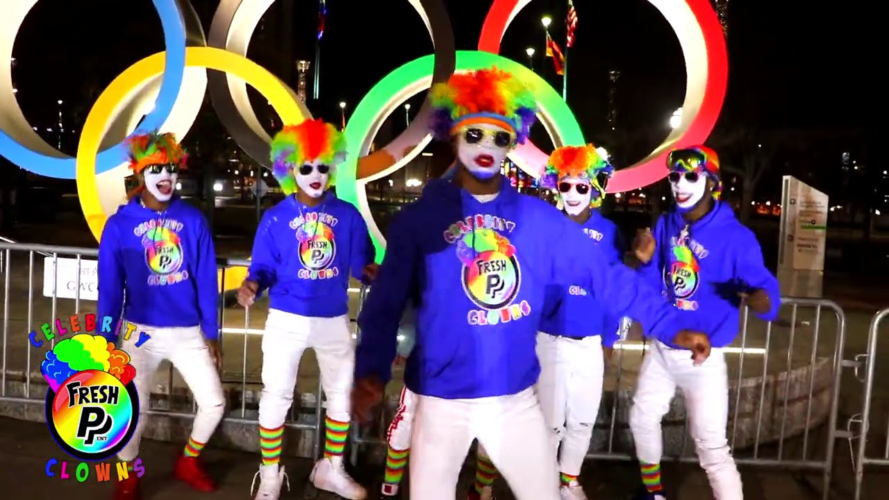 FRESH P CELEBRITY CLOWNS CHAIN HANG LOW DANCE YouTube