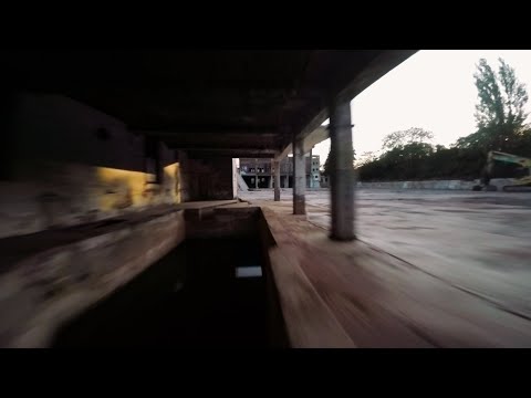 kenfpv - I flew my drone in an abandoned factory RAW